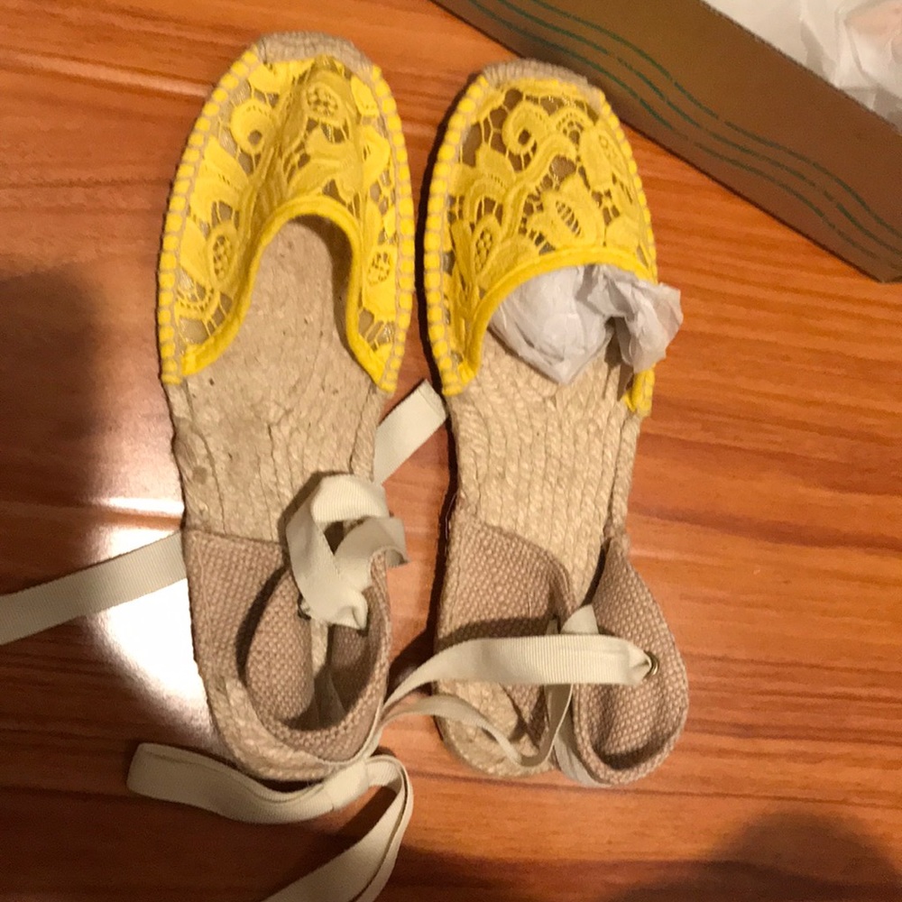 Soludos lace flats ankle wrap size 7 - Picture 4 of 5